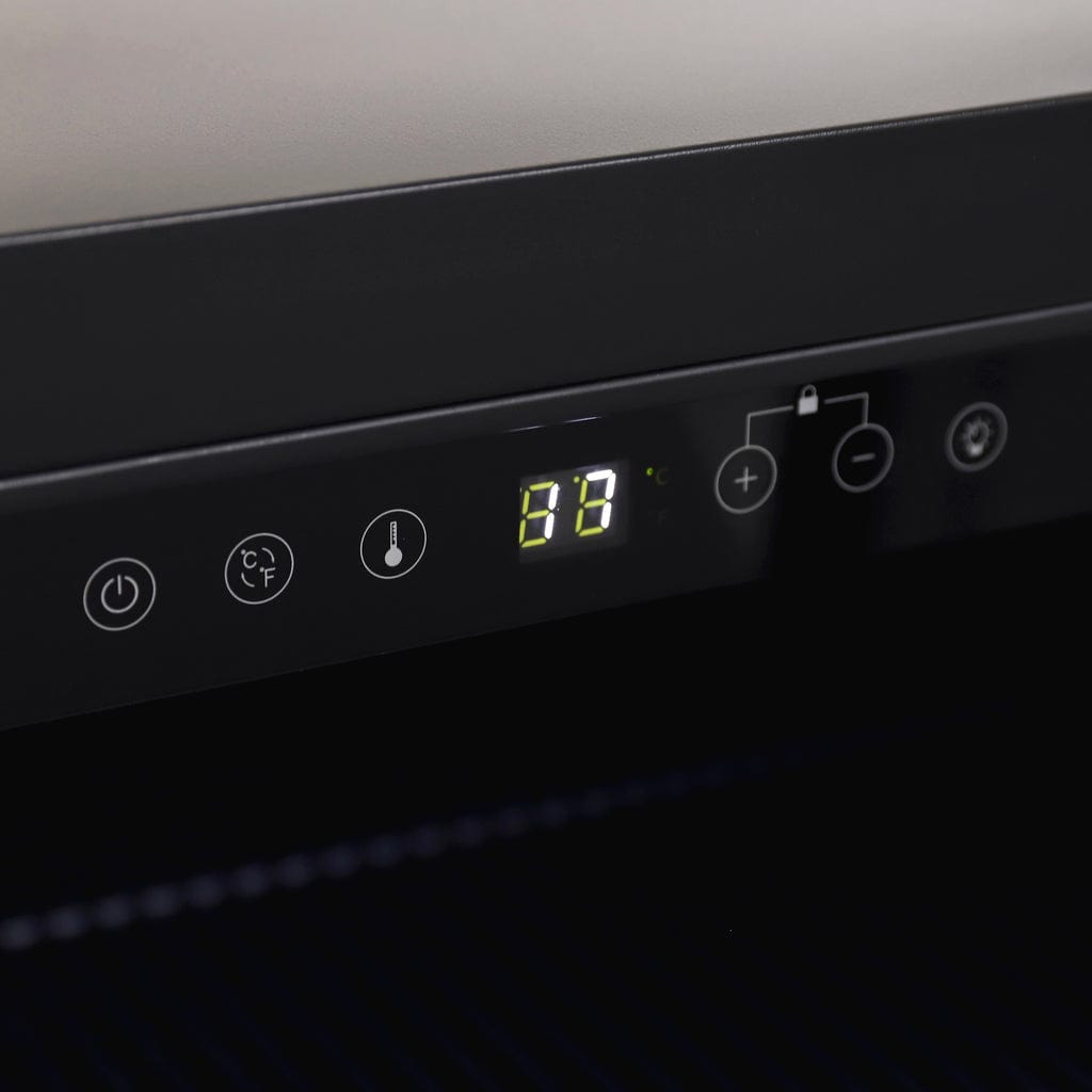 Avanti 126 Can Capacity Beverage Center BCD50Z3S I Luxury Appliances Direct