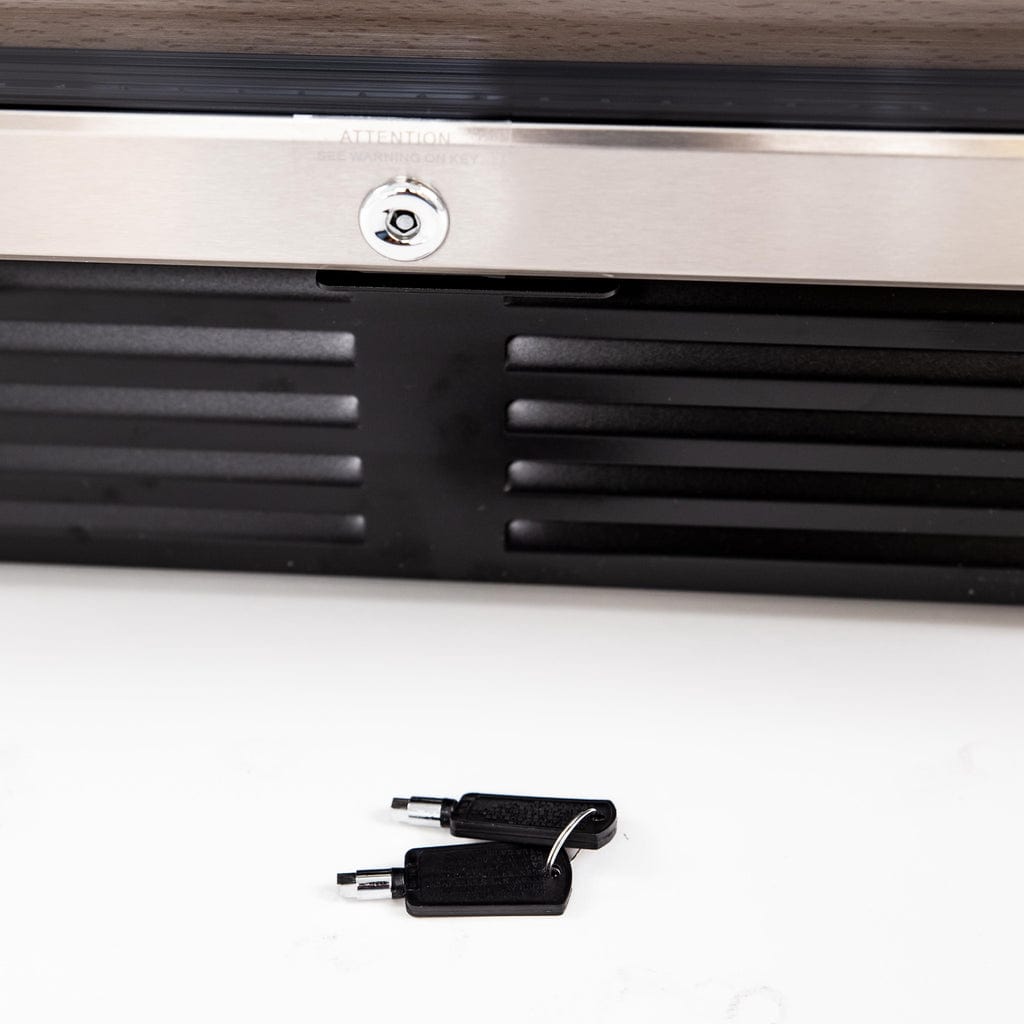 Avanti 50 Bottle Capacity Wine Cooler WCR506SS I Luxury Appliances Direct