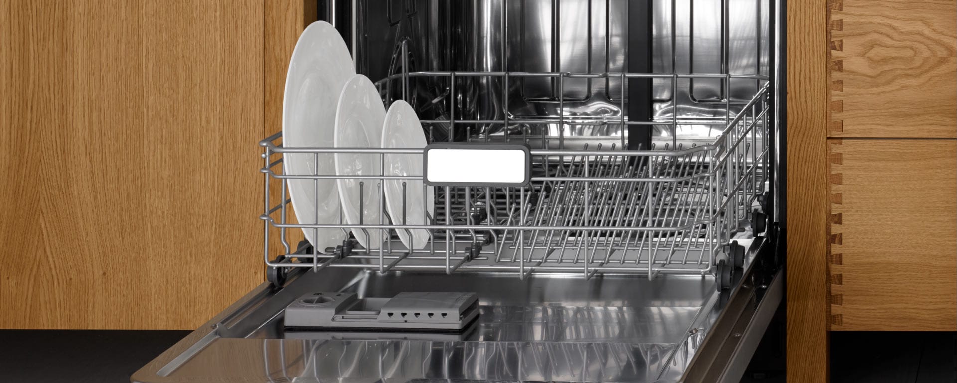 Bertazzoni 24 inch Stainless Steel Panel Installed Built-In Dishwasher DW24XT I Luxury Appliances Direct