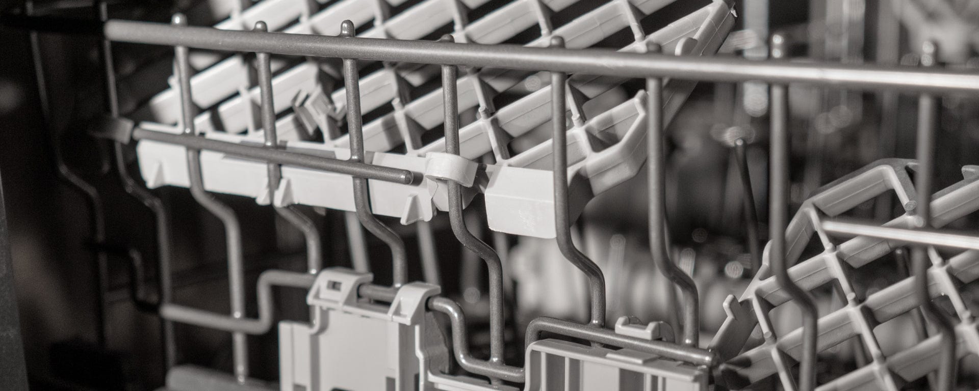 Bertazzoni 24 inch Stainless Steel Tall Tub Dishwasher With 15 Place Settings and 6 Wash Cycles DW24T3IXV I Luxury Appliances Direct