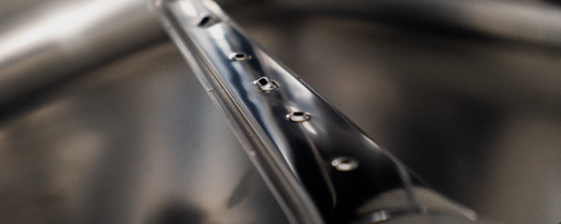 Bertazzoni 24 inch Stainless Steel Tall Tub Dishwasher With 16 Place Settings and 8 Wash Cycles DW24T3IXT I Luxury Appliances Direct