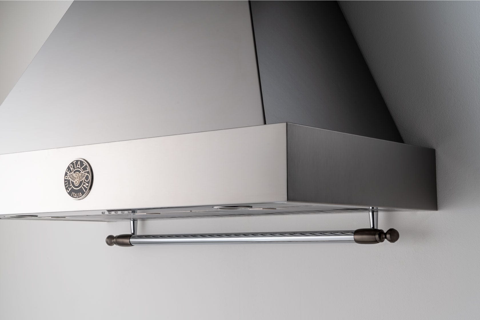 Bertazzoni Collezione Metalli Black Nickel Decor DSHERTKHSB I Luxury Appliances Direct