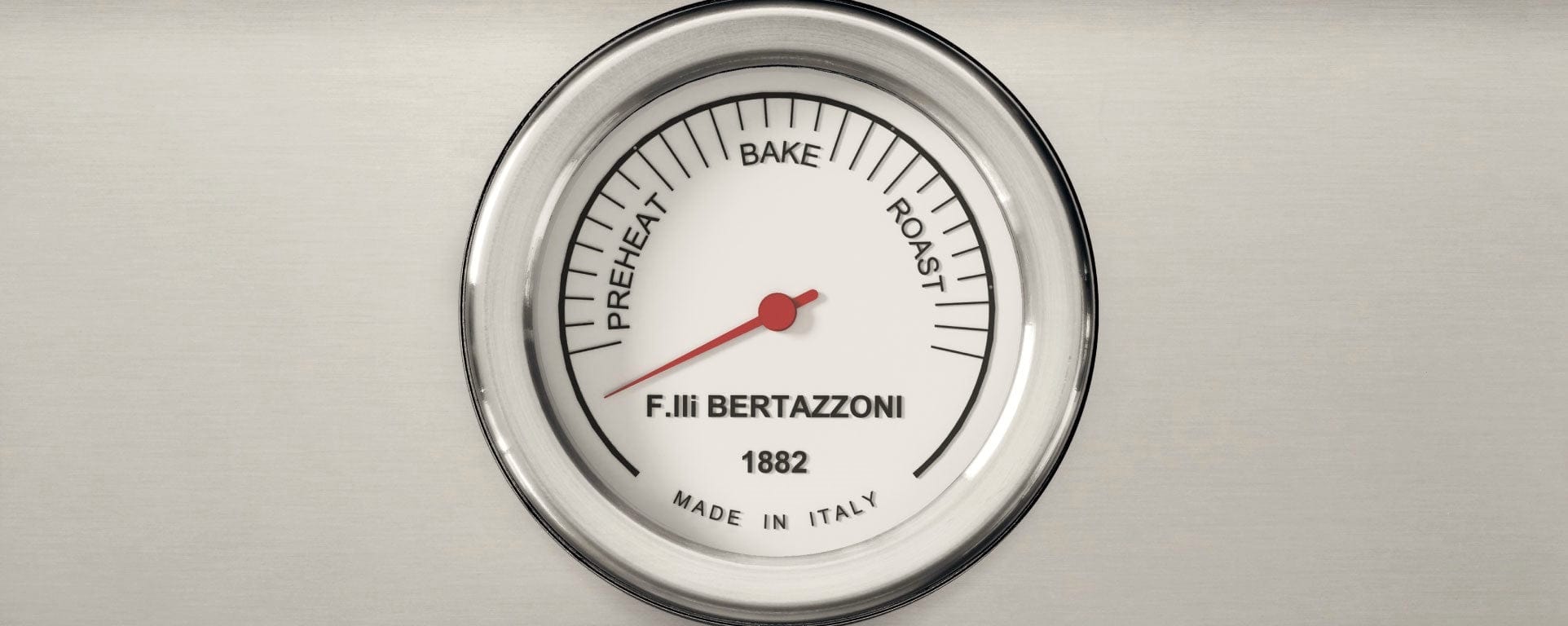 Bertazzoni Master Series 36" 5 High-Power Heating Zones Bianco Matt Freestanding Induction Range With 5.9 Cu.Ft. Electric Oven MAS365INMBIV I Luxury Appliances Direct