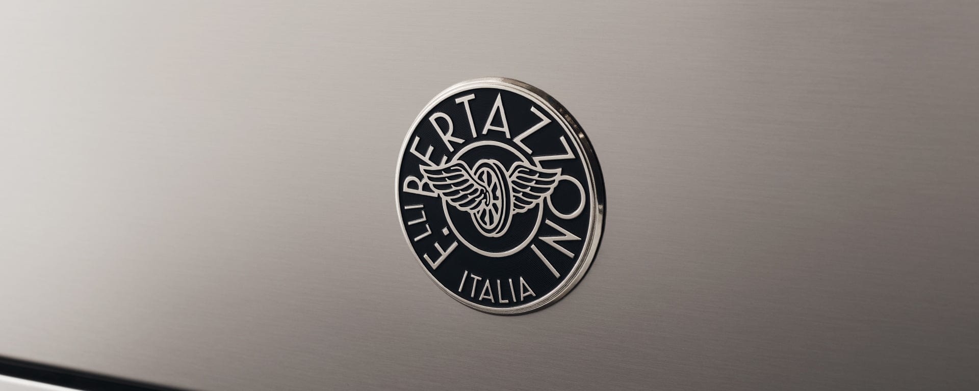 Bertazzoni Master Series 48" 6 Aluminum Burners Bianco Matt Freestanding Propane Gas Range With 7.1 Cu.Ft. Electric Manual Clean Double Oven and Griddle MAS486GDFMBIV-LP I Luxury Appliances Direct