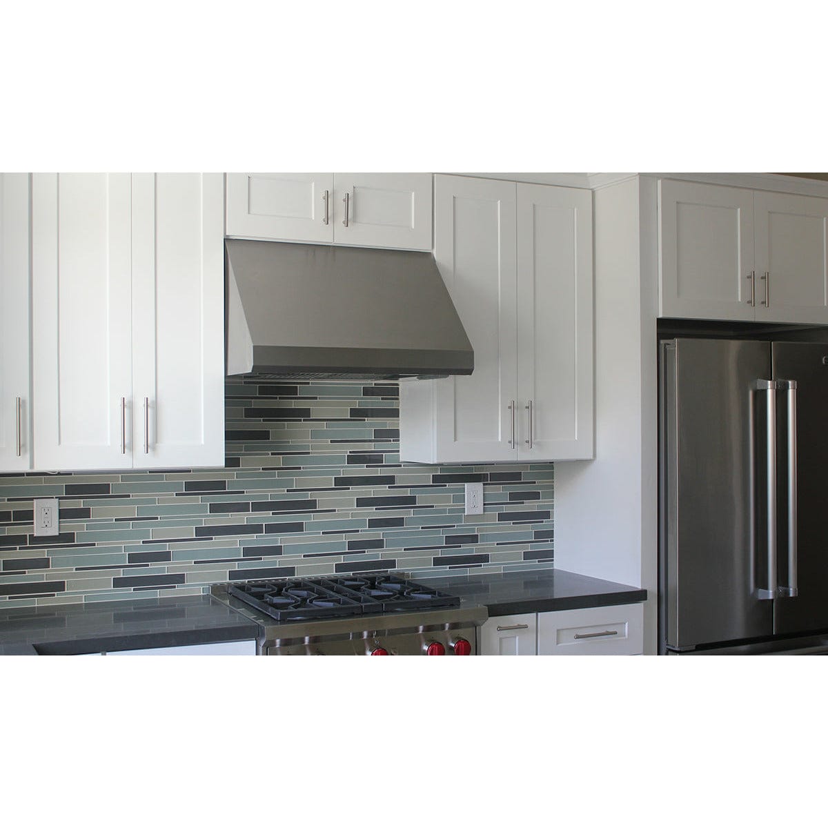 FABER 18 inch Maestrale 600CFM Stainless Steel Range Hood MAES3618SS600-B I Luxury Appliances Direct