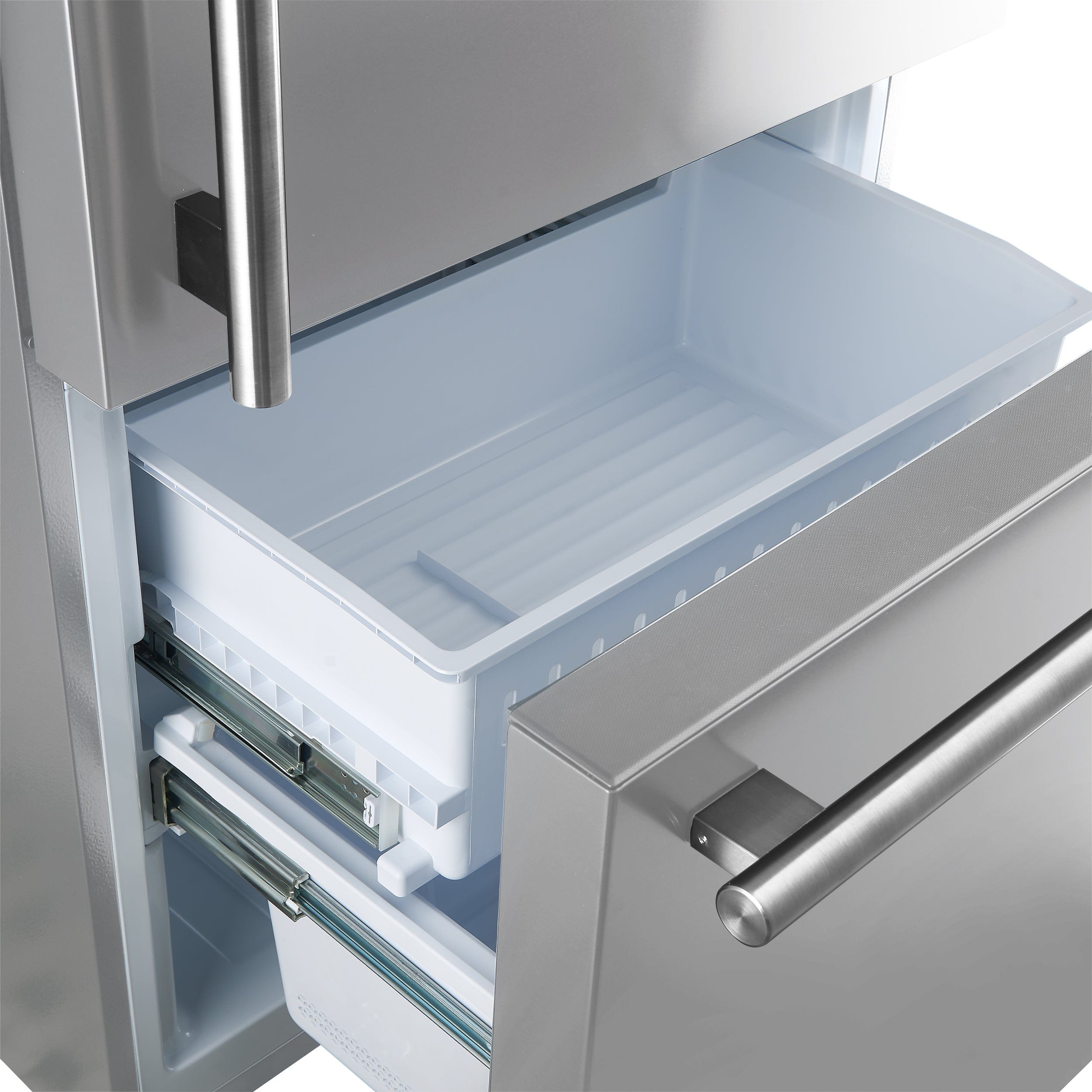 Forno Milano Espresso 17.2 Cu.Ft. Right Hinge Refrigerator Bottom Freezer FFFFD1785-31S I Luxury Appliances Direct