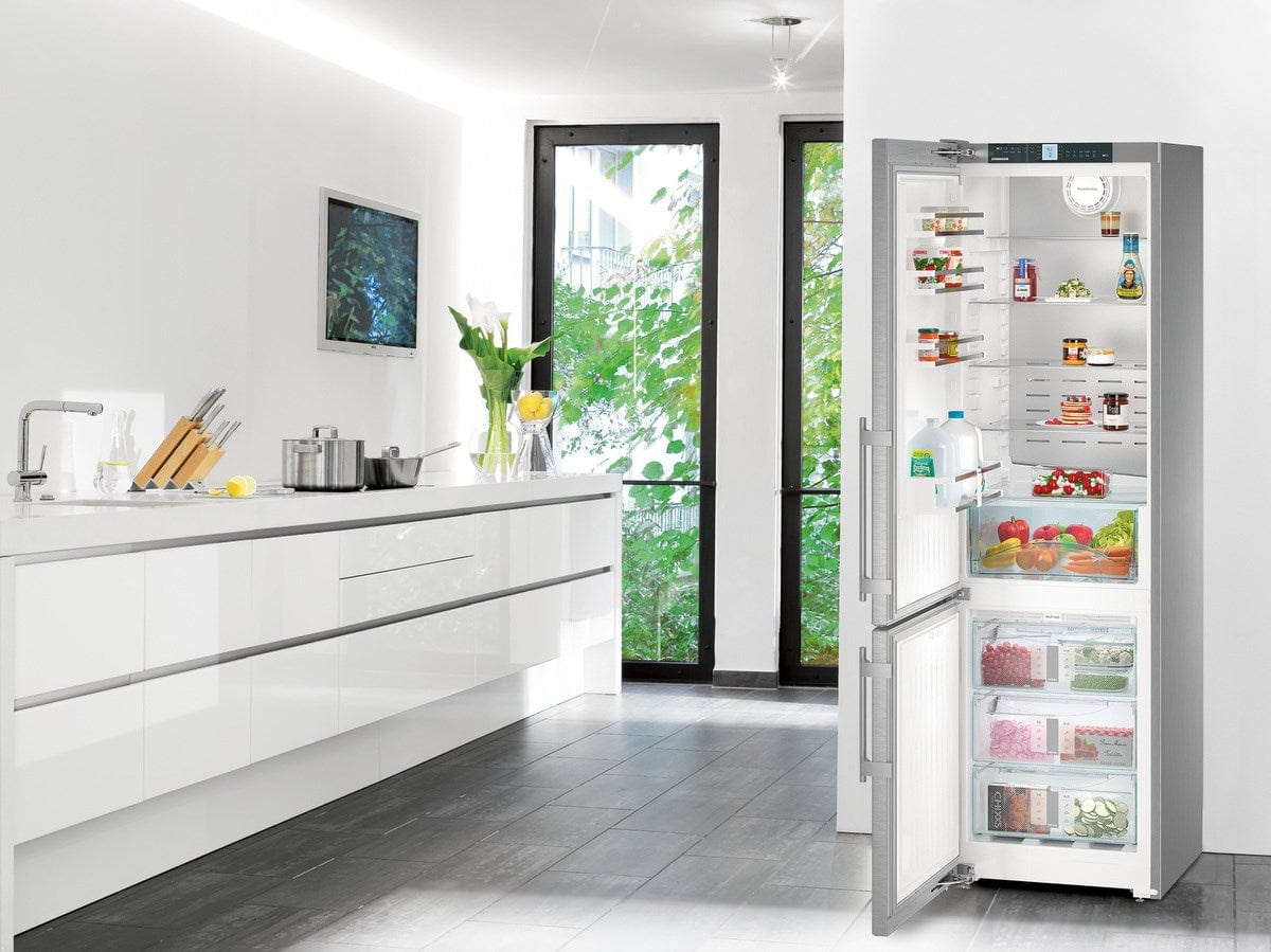 Liebherr 24" CS 1360B Reversible Stainless Freestanding Fridge-Freezer I Luxury Appliances Direct