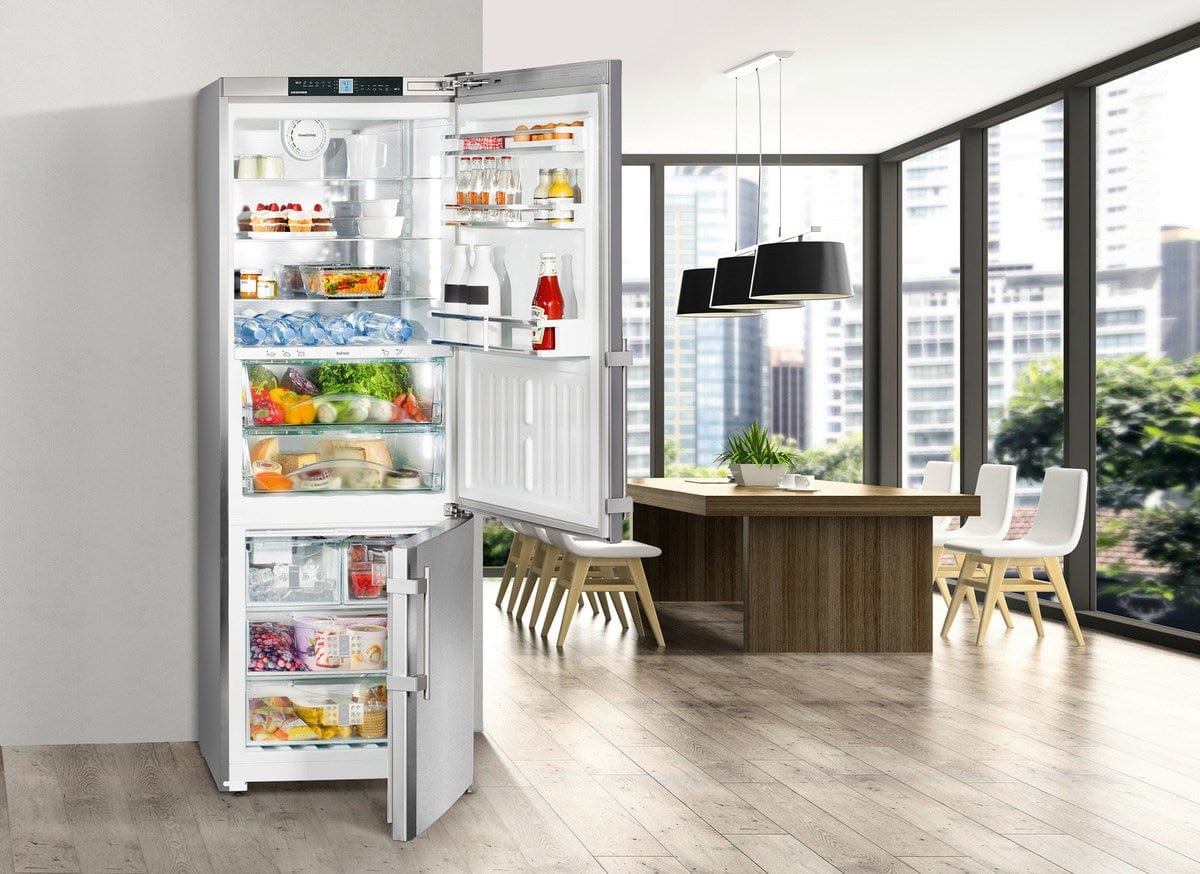 Liebherr 30" Freestanding Right-Double Door Fridge Bottom Mount Freezer CBS 1660 I Luxury Appliances Direct