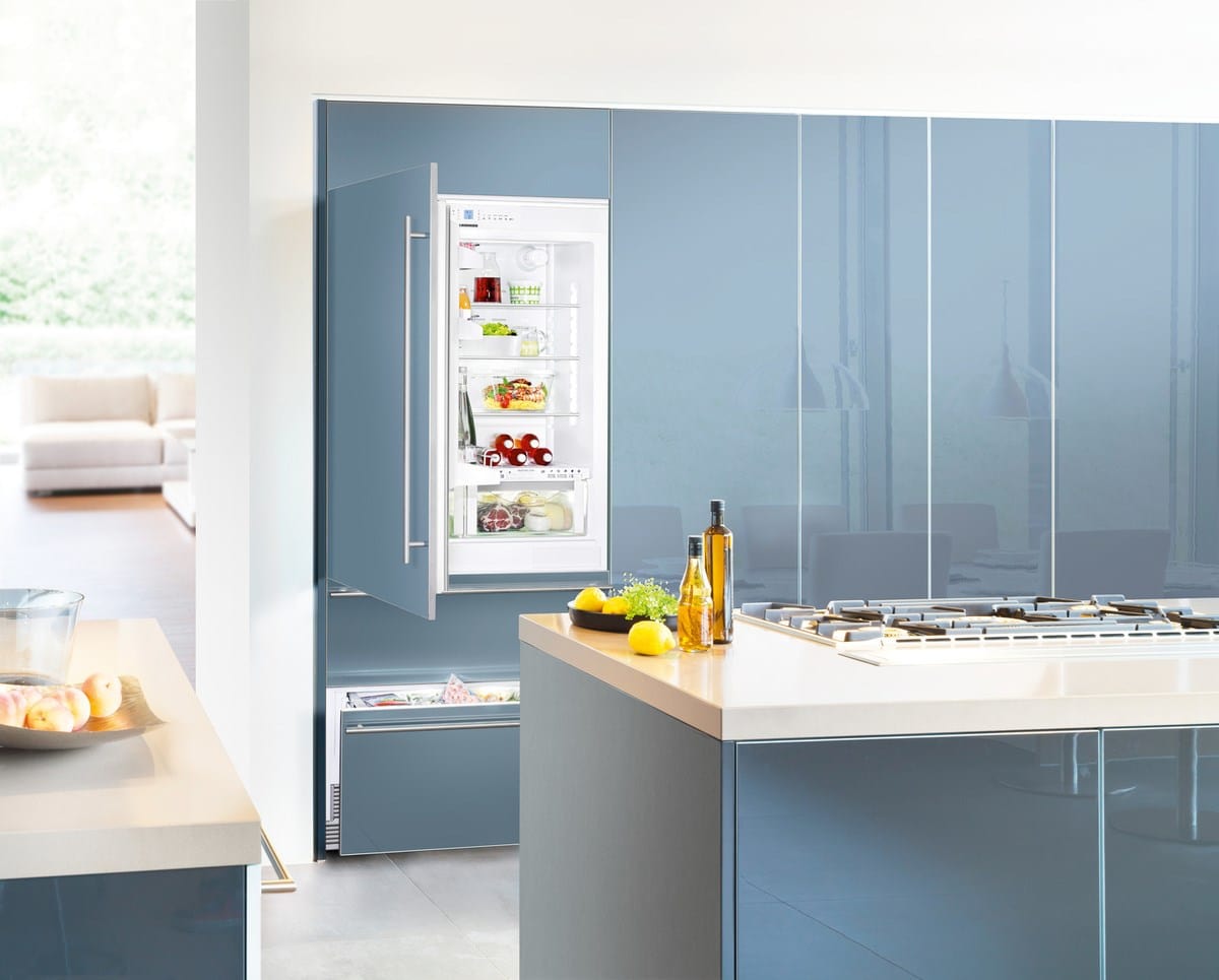 Liebherr 30" Fully Integrated Left-Single Door All-in Fridge-Freezer HCB 1581 I Luxury Appliances Direct