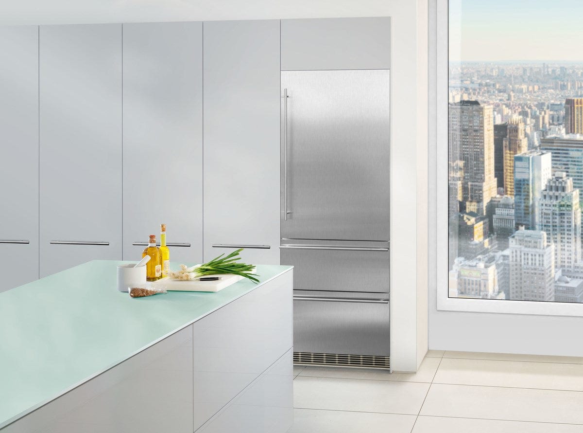 Liebherr 30" Right-Single Door All-in One Fridge-Freezer HC 1540 I Luxury Appliances Direct