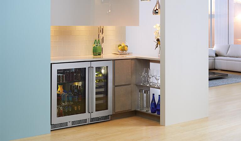 Perlick 15 inch Signature Series Single Zone Wine Cooler HP15WS-4-3 I Luxury Appliances Direct