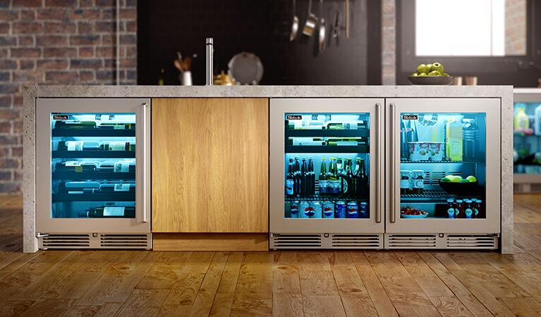Perlick 24 inch Signature Series 3.1 cu ft Compact Refrigerator HH24RS-4-3 I Luxury Appliances Direct