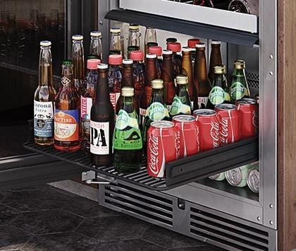 Perlick 24 inch Signature Series 5.2 cu. ft Beverage Center HP24BS-4-4 I Luxury Appliances Direct