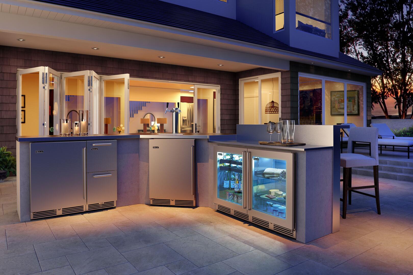 Perlick 24-Inch Signature Series Outdoor Beer Dispenser HP24TO-4-1-2 I Luxury Appliances Direct