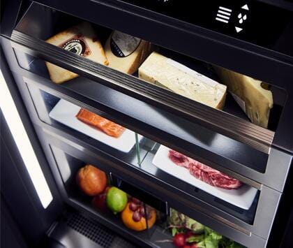 Perlick 30-Inch 16.6 cu.ft. Column Refrigerator CR30R-1-2 I Luxury Appliances Direct