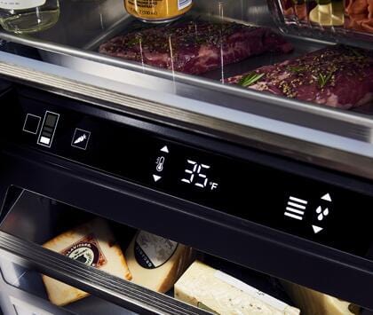 Perlick 30-Inch 16.6 cu.ft. Column Refrigerator CR30R-1-2 I Luxury Appliances Direct