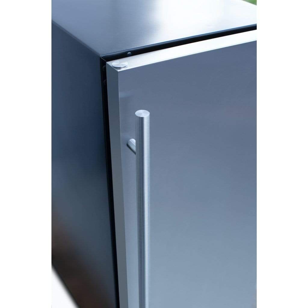 Summerset 15" Outdoor Rated Fridge w/Glass Door SSRFR-15G I Luxury Appliances Direct
