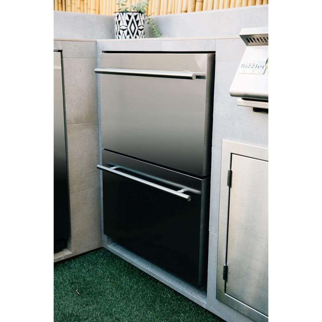 Summerset 24" 5.3 Cu. Ft. Outdoor Rated 2-Drawer Deluxe Refrigerator SSRFR-24DR2 I Luxury Appliances Direct