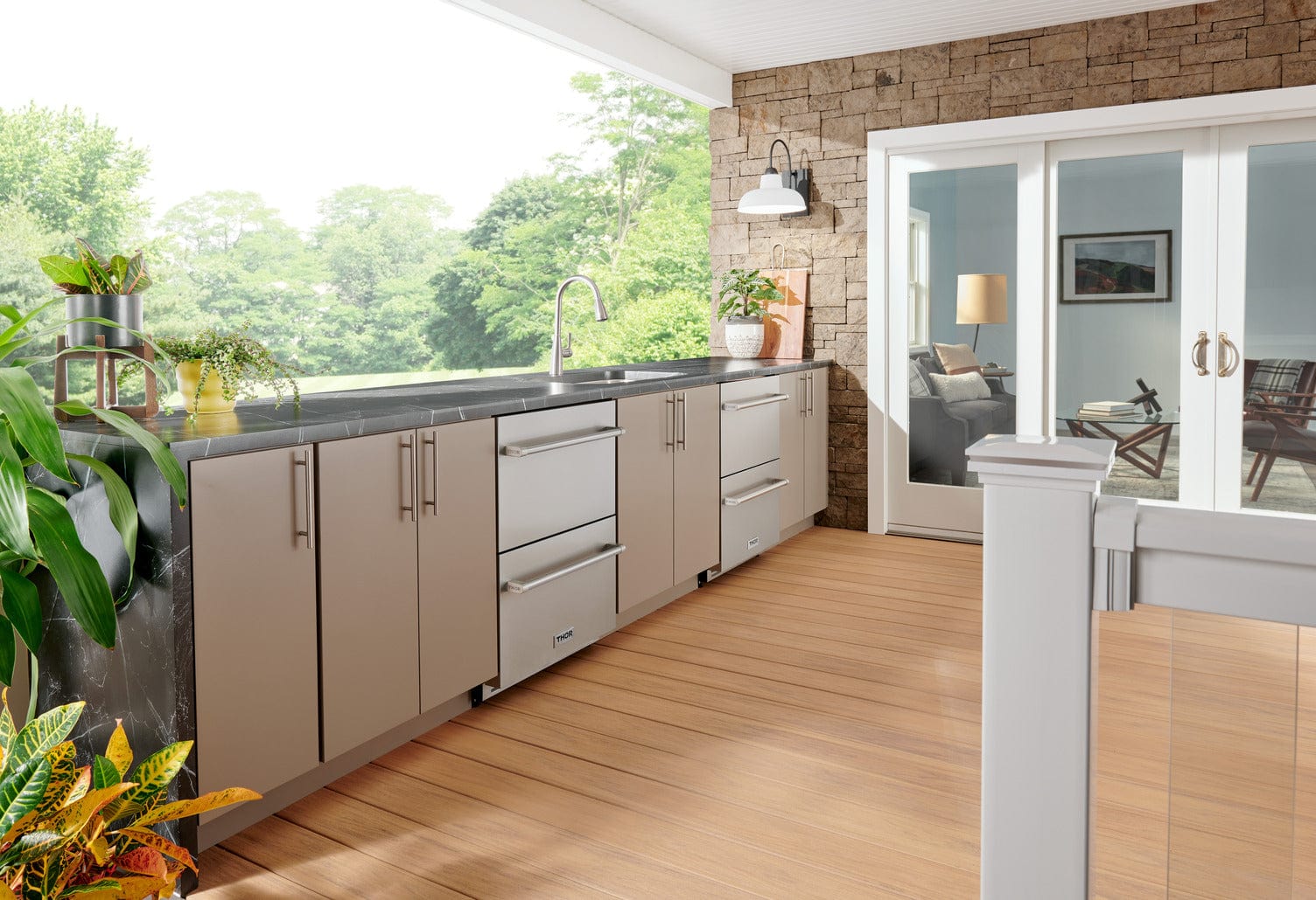 Thor Kitchen 24" 5.4 cu. ft. Indoor or Outdoor Refrigerator Drawer TRF24U I Luxury Appliances Direct