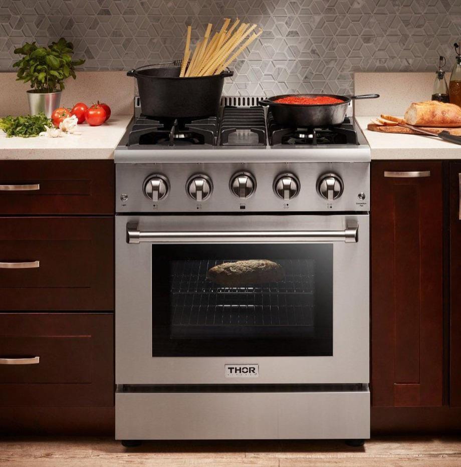 Thor Kitchen 30 in. 4.2 cu. ft. Professional Propane Gas Range in Stainless Steel HRG3080ULP I Luxury Appliances Direct