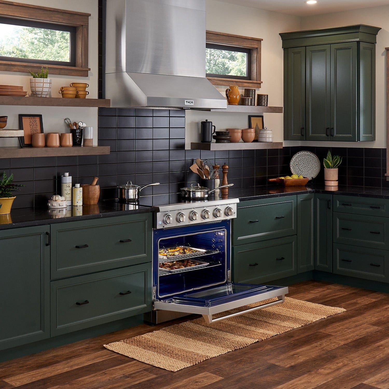 Thor Kitchen 36 in. Glass Top 5 Elements Convection Electric Range HRE3601 I Luxury Appliances Direct