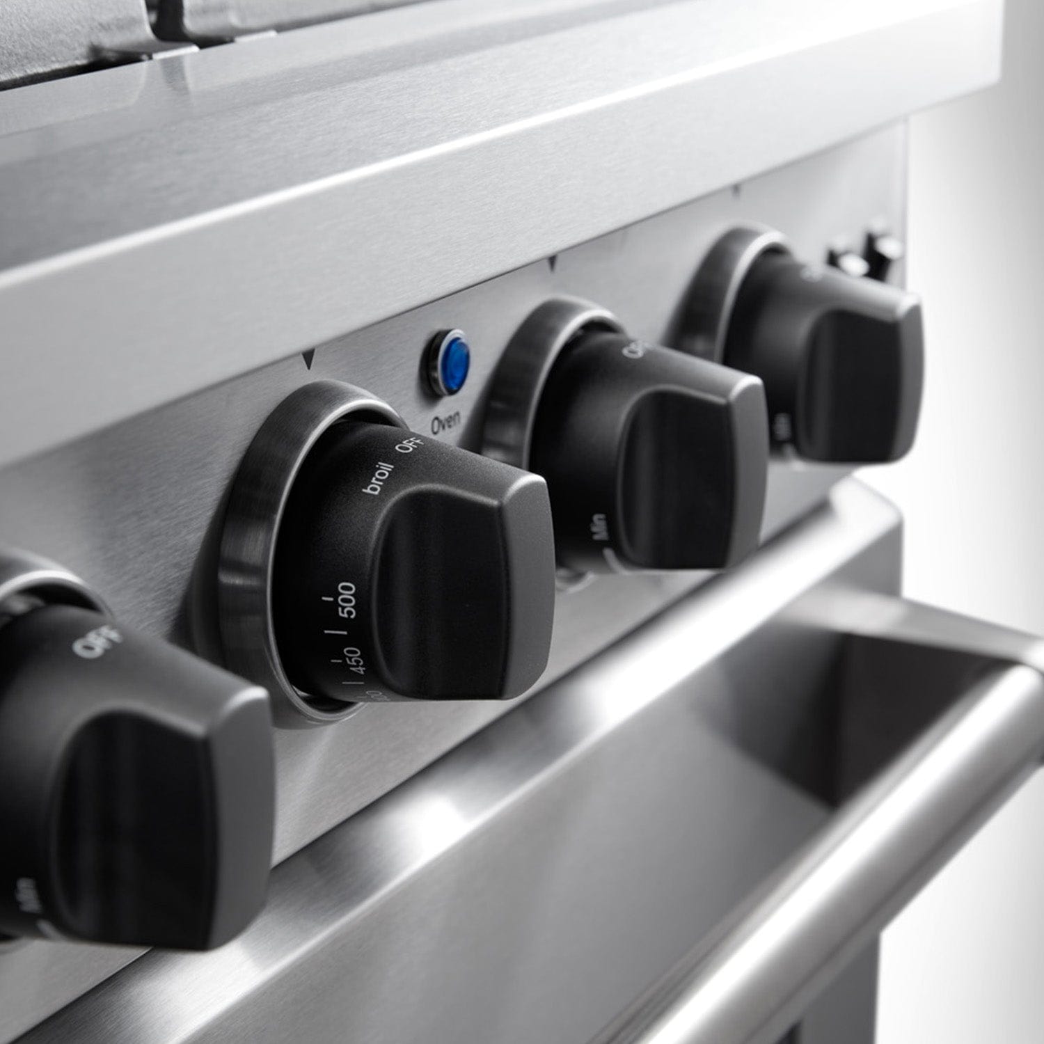 Thor Kitchen 48 in. 6.8 cu. ft. Double Oven Propane Gas Range in Stainless Steel LRG4807ULP I Luxury Appliances Direct