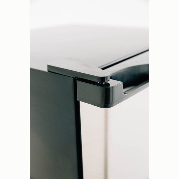 True Flame 21" 4.2C Compact Fridge Opening TF-RFR-21S I Luxury Appliances Direct