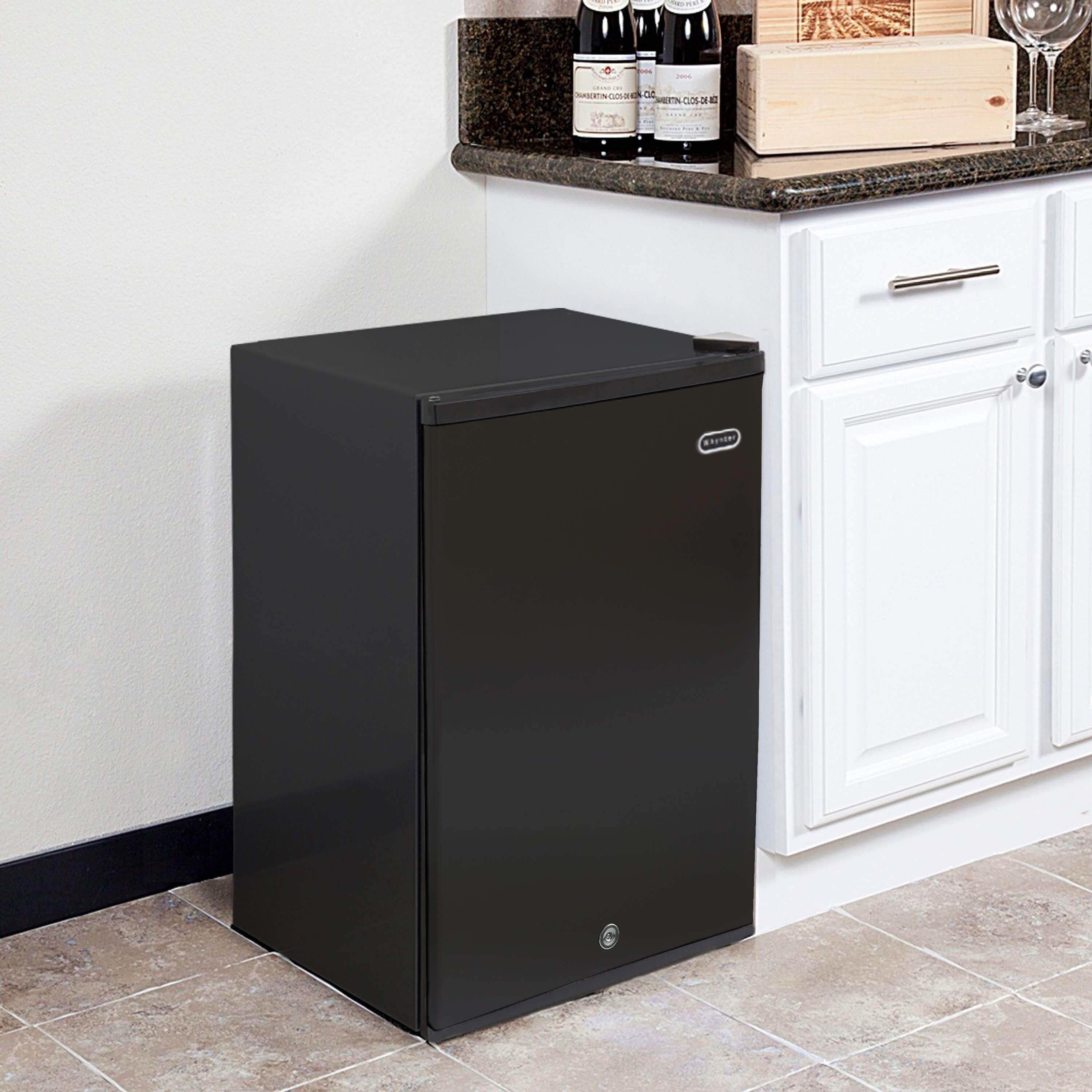 Whynter 3.0 cu. ft. Energy Star Upright Freezer with Lock - Black CUF-301BK I Luxury Appliances Direct