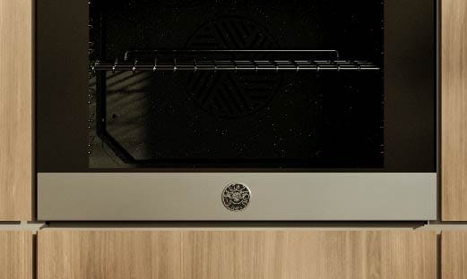 Bertazzoni Master Series 30" Single Convection Oven with Manual Clean