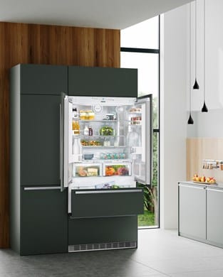 Liebherr 36" Integrated French Door Bottom Freezer HCB 2092G Refrigerators HCB 2092G Luxury Appliances Direct