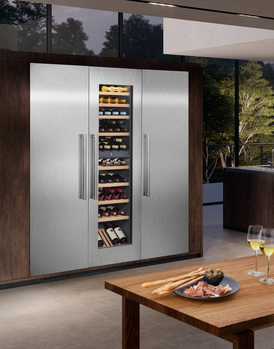 Liebherr HW 8000 24" Built-In Dual Zone Wine Cabinet I Luxury Appliances Direct