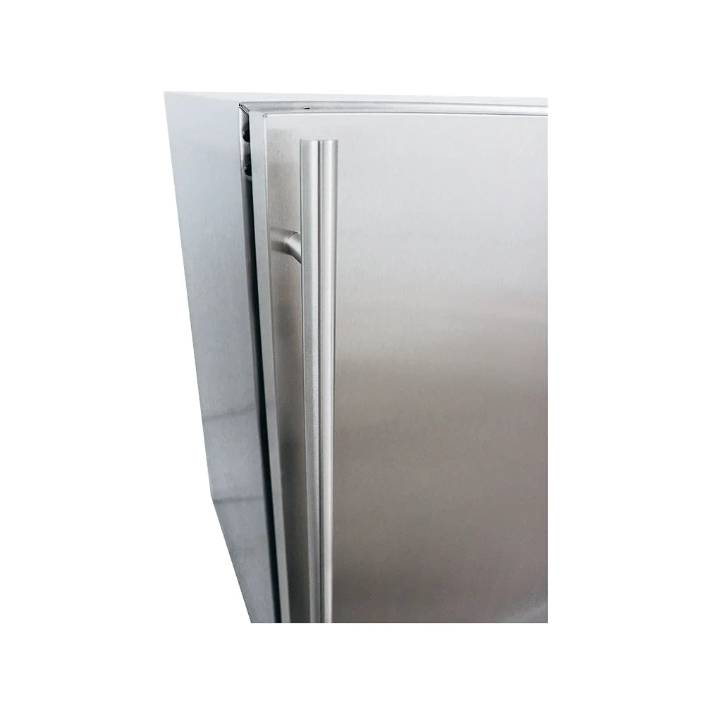 RCS 24" 5.6 Cu. Ft. UL Refrigerator REFR2A Refrigerators REFR2A Luxury Appliances Direct