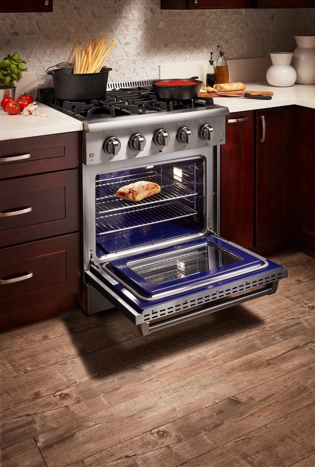 Thor Kitchen 30 in. 4.2 cu. ft. Professional Propane Gas Range in Stainless Steel HRG3080ULP I Luxury Appliances Direct