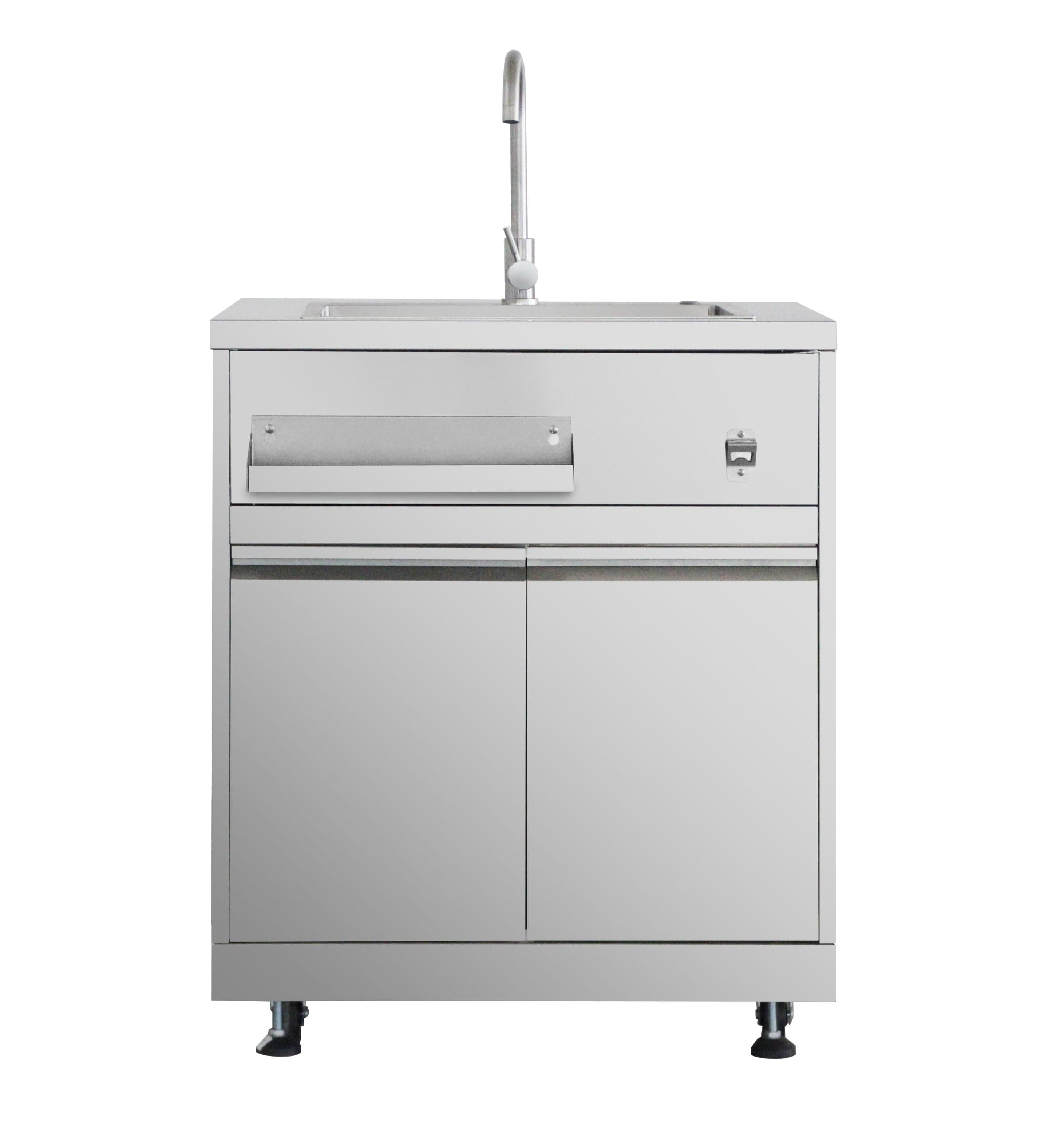 Thor Outdoor Kitchen Package with Propane Gas Grill and Refrigerator, AP-Outdoor-LP-R-7 Outdoor Grill Package AP-Outdoor-LP-R-7 Luxury Appliances Direct